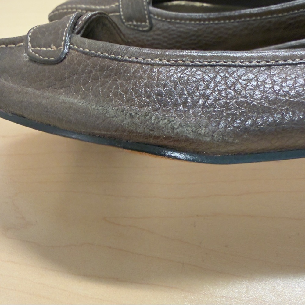 Circa Joan & David Classic Brown Leather Pointed-Toe Loafers Size 9.5 - Picture 9 of 11